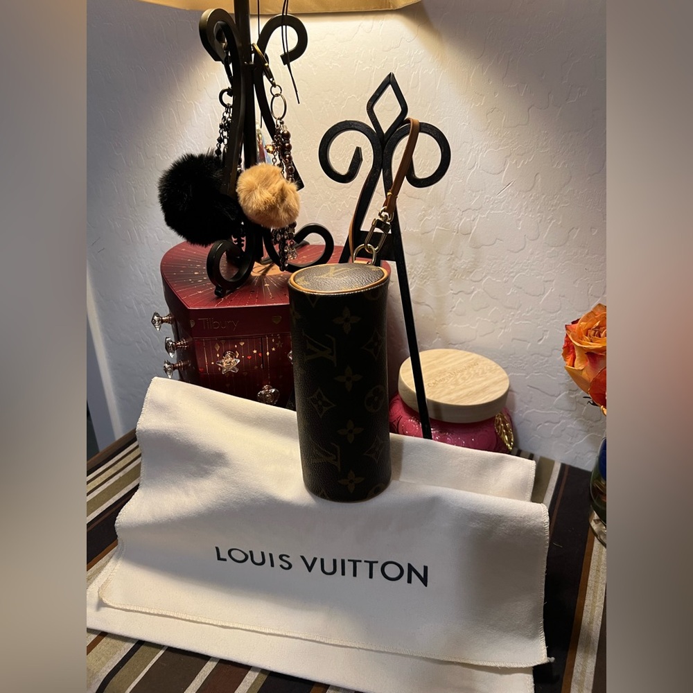 Louis Vuitton Brown Monogram Mini Papillon Shoulder Bag w LV dust bag and COA - Picture 9 of 16